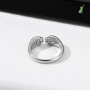 Anel de Abraço com Estampa de Pata